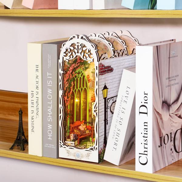 Imagem de Kit Book Nook Diorama de suporte para livros GEMOWN com quebra-cabeça de madeira 3D LED