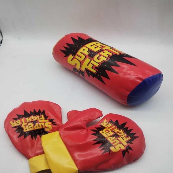 Imagem de KIT BOXE INFANTIL com SACO DE PANACADAS COM LUVA MUAY THAI