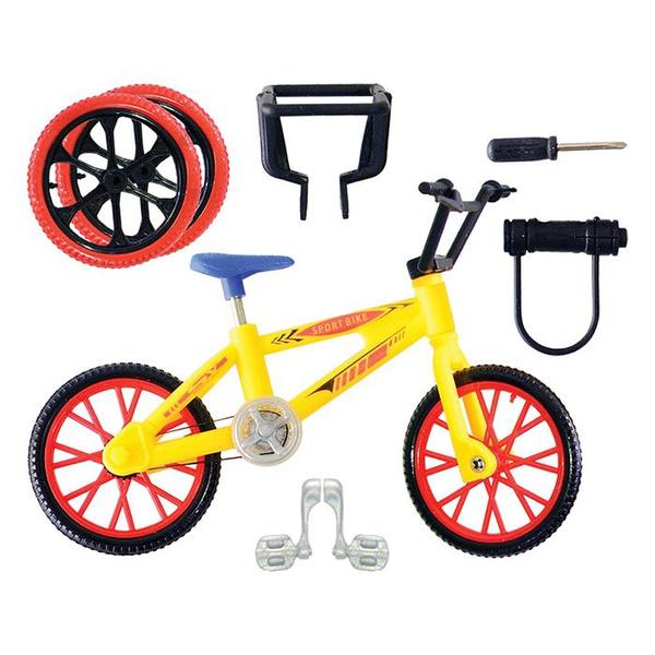 Kit brinquedo de dedo - bike - moto - skate + peças de troca - ART BRINK Imagem de Kit brinquedo de dedo - bike - moto - skate + peças de troca