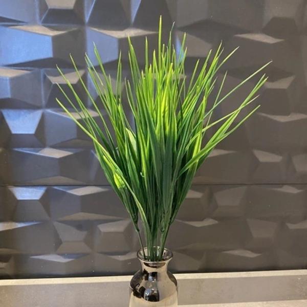 Kit c/ 10 Ramos Samambaia Planta Artificial Permanente Flor Arte 33cm Imagem de Kit c/ 10 Ramos Samambaia Planta Artificial Permanente Flor Arte 33cm