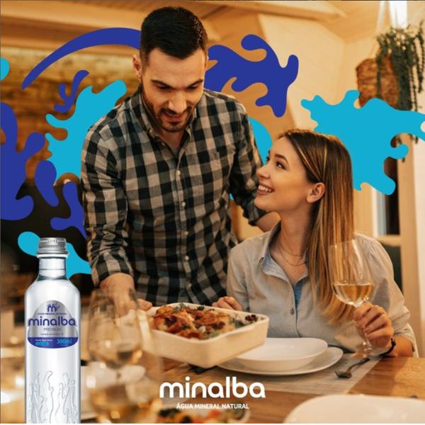 Kit c/ 12und Água Mineral S/ Gás PREMIUM MINALBA Vidro 300ml Imagem de Kit c/ 12und Água Mineral S/ Gás PREMIUM MINALBA Vidro 300ml