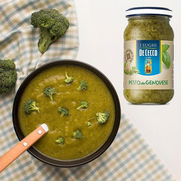 Kit c/ 3und Pesto Alla Genovese Italiano DE CECCO 200g Imagem de Kit c/ 3und Pesto Alla Genovese Italiano DE CECCO 200g