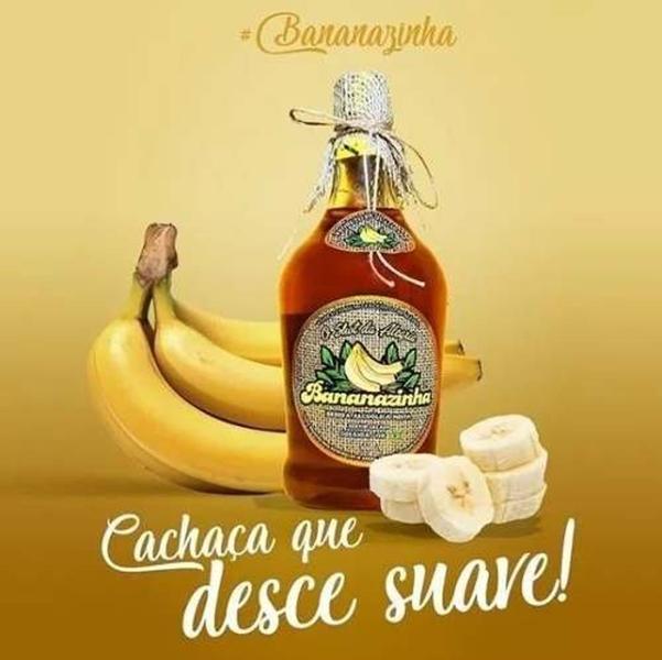 Imagem de Kit Cachaça de Banana Bananazinha 900ml 2 unidades