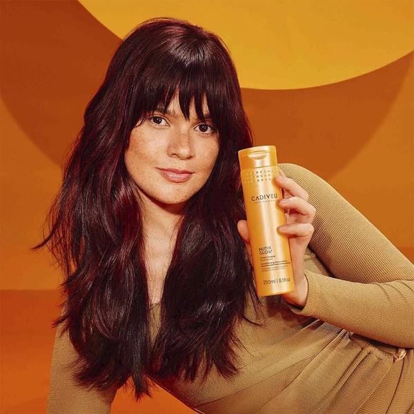 Kit Cadiveu Nutri Glow - Shampoo 250ml e Condicionador 250ml e Booster 200ml Imagem de Kit Cadiveu Nutri Glow - Shampoo 250ml e Condicionador 250ml e Booster 200ml