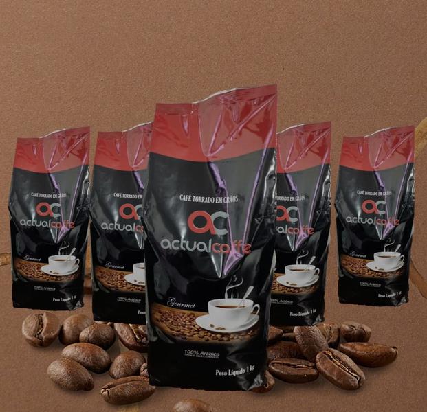 Kit Café em Grãos 1kg Café do Ponto, 1kg Gold Valle e 1kg Actualcaffe. Imagem de Kit Café em Grãos 1kg Café do Ponto, 1kg Gold Valle e 1kg Actualcaffe.