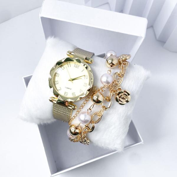 Imagem de Kit caixa relógio dourado fino relevo triangular e pulseira feminina perolada elegante