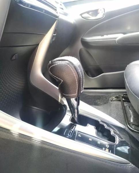 Kit Capas Couro Câmbio Automático E Freio De Mão E Chave Canivete Yaris Xls 2018 2019 2020 2021 - Tunning Car Imagem de Kit Capas Couro Câmbio Automático E Freio De Mão E Chave Canivete Yaris Xls 2018 2019 2020 2021
