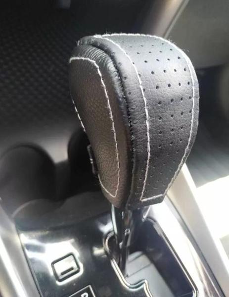 Kit Capas Couro Câmbio Automático E Freio De Mão E Chave Canivete Yaris Xls 2018 2019 2020 2021 - Tunning Car Imagem de Kit Capas Couro Câmbio Automático E Freio De Mão E Chave Canivete Yaris Xls 2018 2019 2020 2021