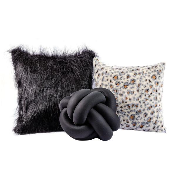 Kit Capas de Almofadas c/ Nó Plush Fleece Onça Preto 03 Peças - DOURADOS ENXOVAIS Imagem de Kit Capas de Almofadas c/ Nó Plush Fleece Onça Preto 03 Peças