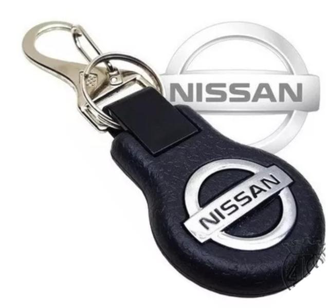 Kit Capas de Couro Nissan Kicks 2024 + Capa de Volante + Chaveiro Nissan - Aero Print Imagem de Kit Capas de Couro Nissan Kicks 2024 + Capa de Volante + Chaveiro Nissan