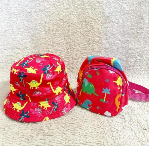 Imagem de Kit Chapéu Boné Bucket mais Mochila Dupla Face Feminino Moda Praia Infantil