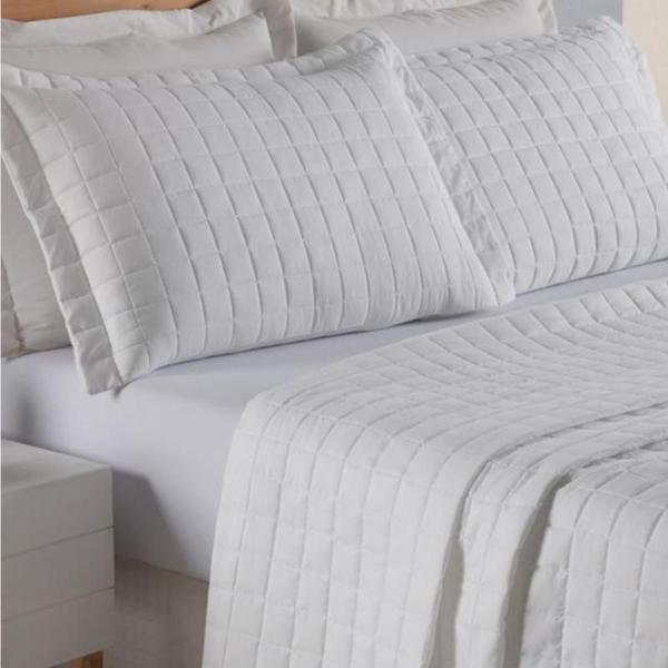Kit Cobre Leito Premium 300 Fios Dupla Face Casal, Queen, King e Solteiro - Textilar Imagem de Kit Cobre Leito Premium 300 Fios Dupla Face Casal, Queen, King e Solteiro