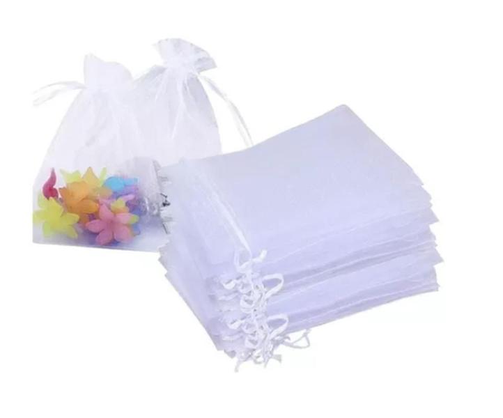 Imagem de Kit Com 100 Saquinhos De Organza 7X9 Cm - Branco