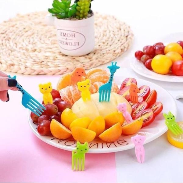 Imagem de Kit Com 20 Mini Garfinhos Introdução Alimentar Petisco Fruta Lanche