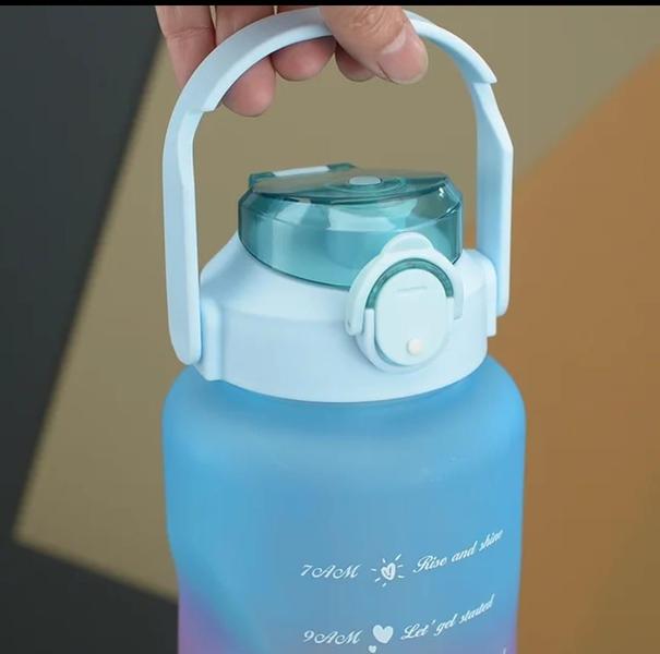 Kit Com 3 Garrafas Água Com Canudo Squeeze 2L-1L E 500Ml Rx - DRAIK Imagem de Kit Com 3 Garrafas Água Com Canudo Squeeze 2L-1L E 500Ml Rx
