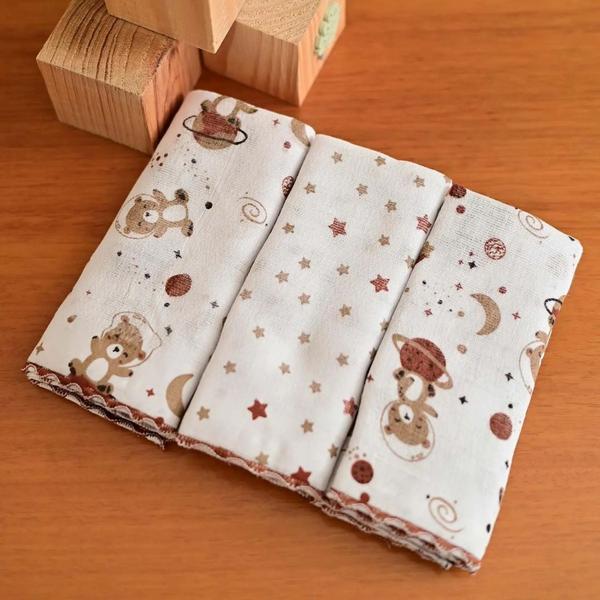 Imagem de Kit com 3 Panos de Boca Babete 34x40cm Estampado Liso 100% Algodão - Bublim Baby