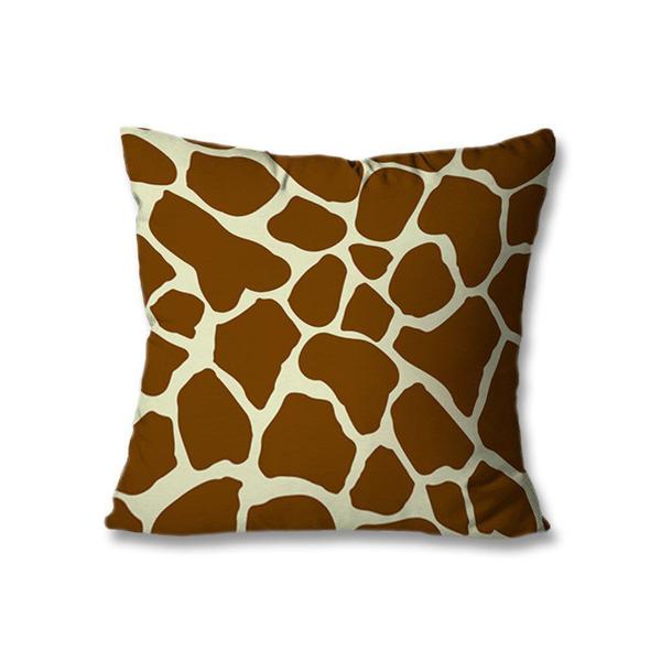 Kit com 4 Capas de Almofadas Decorativas Animal Print - PS Decor Imagem de Kit com 4 Capas de Almofadas Decorativas Animal Print