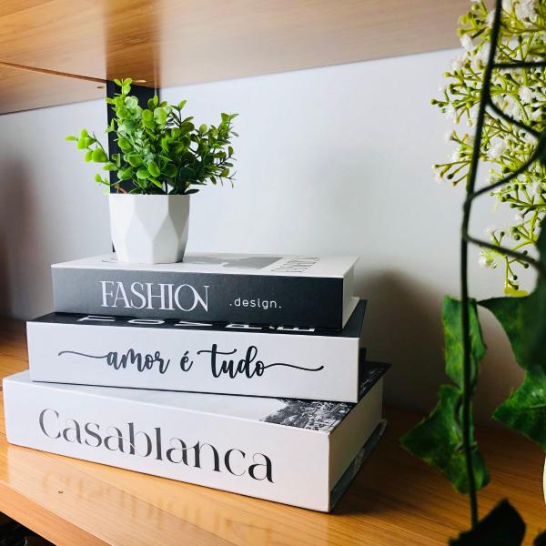 Kit Com 4 Vasos Vasinhos Plantas Flores Artificial - Agiani Shop Imagem de Kit Com 4 Vasos Vasinhos Plantas Flores Artificial