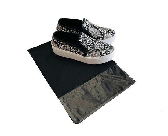 Imagem de Kit Com 40 Sacos Para Sapatos Tnt Com Visor C/ Zíper 26x36cm