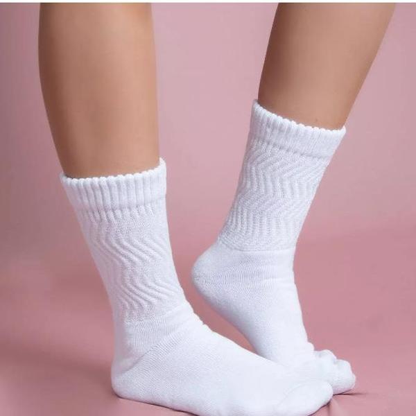 Imagem de Kit com 6 pares de meias modelo aeróbicas para ginástica moda feminina