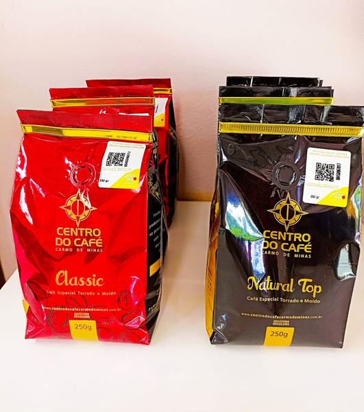 kit com 6 unidades, 3 de cada Café Especial, Classic e Natural Top 250 gr, Moídos - Centro do Café Carmo de Minas Imagem de kit com 6 unidades, 3 de cada Café Especial, Classic e Natural Top 250 gr, Moídos