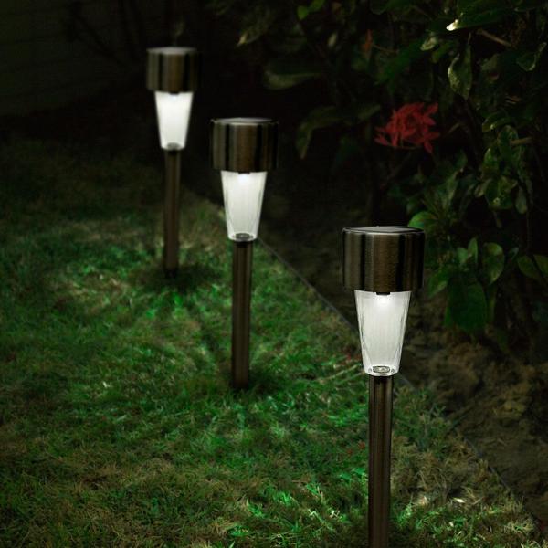 Imagem de Kit com 8 - Luminária Solar Inox Mini Balizadora Lâmpada LED com Espeto de Jardim