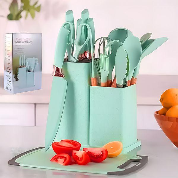 Imagem de Kit Completo de Cozinha 19 Utensílios com Cabo de Madeira e Silicone Tábua de Corte Inclusa - Verde