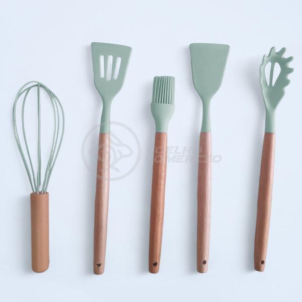 Imagem de Kit Completo de Cozinha 19 Utensílios de Silicone e Madeira com Porta Talheres Oval - Verde