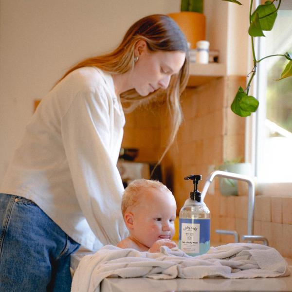 Imagem de Kit de banho para bebês Tubby Todd The Hair Duo com shampoo e cond