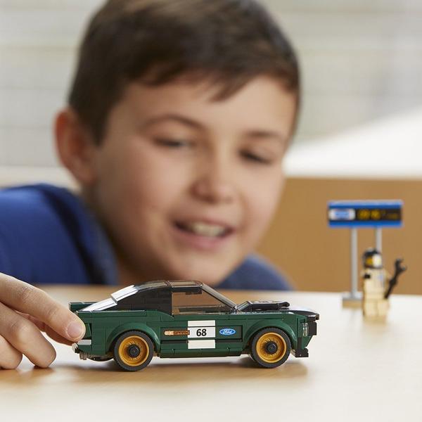 Imagem de Kit de construção LEGO Speed Champions 1968 Ford Mustang