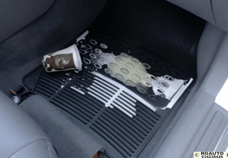 Kit De Tapete Borracha Para Carro Gol' G6 Pinado 2014 2016 - P/ Gol Imagem de Kit De Tapete Borracha Para Carro Gol' G6 Pinado 2014 2016