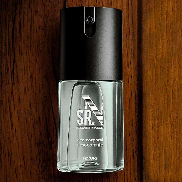 KIT Desodorante Corporal Antitranspirante Spray Natura SR N Masculino 100mL + Refil Deo Corporal 100mL Imagem de KIT Desodorante Corporal Antitranspirante Spray Natura SR N Masculino 100mL + Refil Deo Corporal 100mL