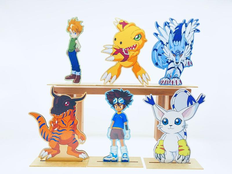 Imagem de Kit Display de Mesa 6 Peças Para Festa Digimon MDF