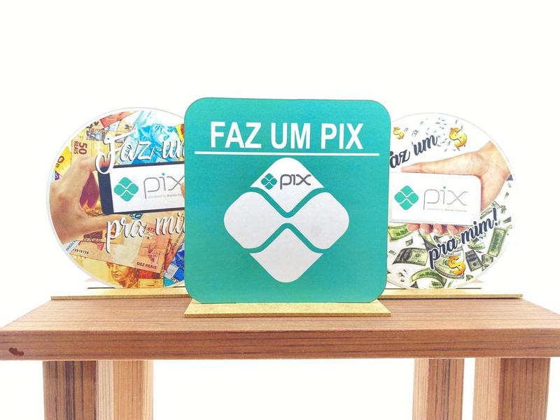 Imagem de Kit Display de Mesa 6 Peças Para Festa Faz um Pix MDF