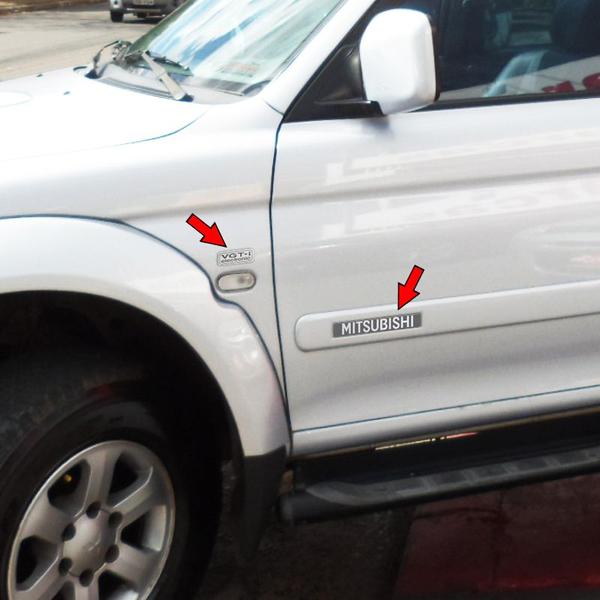 Imagem de Kit Emblemas Pajero Sport Hpe Vgt-i 2009 Adesivo Mitsubishi