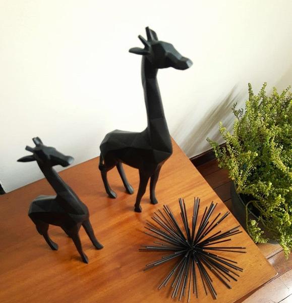 Imagem de Kit Escultura Girafa em Poliresina