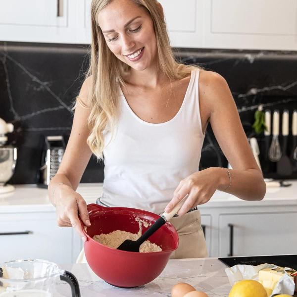 Imagem de Kit Espátula e Fouet Cozinha 3 Peças Luxo Creme KitchenAid