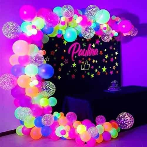 Imagem de Kit Festa Lâmpada Luz Neon Negra 36w e 10 Pulseiras que Brilham