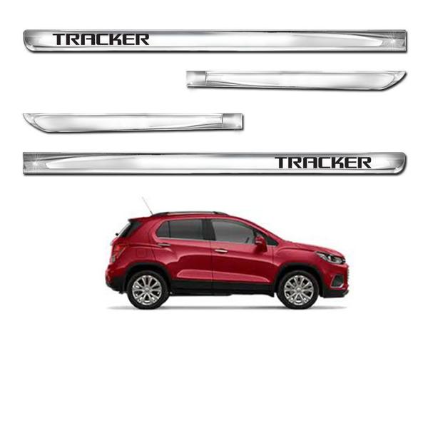 Imagem de Kit Friso Lateral Personalizado Modelo X-Treme Cor Cromado Tracker 2012 a 2020 4 Portas