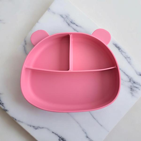 Kit Introdução Alimentar para bebês, prato e tigela de silicone com ventosa e orelhinhas (COR ROSA) - Pietra Bella Imagem de Kit Introdução Alimentar para bebês, prato e tigela de silicone com ventosa e orelhinhas (COR ROSA)