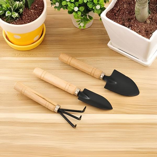 Imagem de Kit Jardinagem 3 Peças: Pá, Ancinho e Ferramentas para Horta