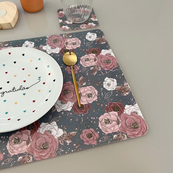 Kit Jogo Americano Com Porta Copos Mesa Posta Cozinha 20 Pçs Mod Rosas - Universal Vendas Imagem de Kit Jogo Americano Com Porta Copos Mesa Posta Cozinha 20 Pçs Mod Rosas