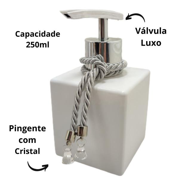 Kit Lavabo Difusor Porta Sabonete Líquido Bandeja Espelhada Enfeite Decorativo-Dispenser Organizadores e Decoração Para Banheiro-Branco e Prata - Luiggi Presentes Imagem de Kit Lavabo Difusor Porta Sabonete Líquido Bandeja Espelhada Enfeite Decorativo-Dispenser Organizadores e Decoração Para Banheiro-Branco e Prata