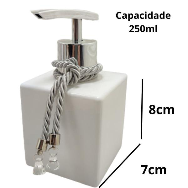Kit Lavabo Difusor Porta Sabonete Líquido Bandeja Espelhada Enfeite Decorativo-Dispenser Organizadores e Decoração Para Banheiro-Branco e Prata - Luiggi Presentes Imagem de Kit Lavabo Difusor Porta Sabonete Líquido Bandeja Espelhada Enfeite Decorativo-Dispenser Organizadores e Decoração Para Banheiro-Branco e Prata