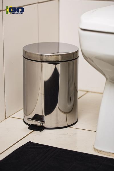 Imagem de Kit Lixeira Inox Com Pedal 5L Banheiro Cozinha Escritorio