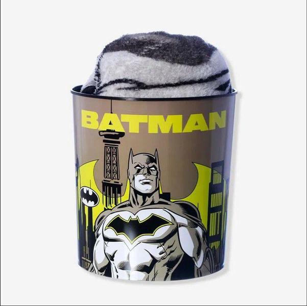 Imagem de Kit Manta Com Balde Batman  DC Comics - Zona Criativa - Pillowtex