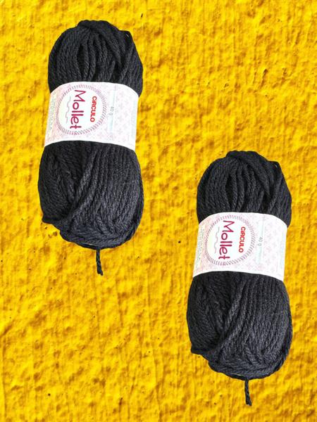 Kit material curso de trança Lã mollet Preto + agulhas - Blook Imagem de Kit material curso de trança Lã mollet Preto + agulhas