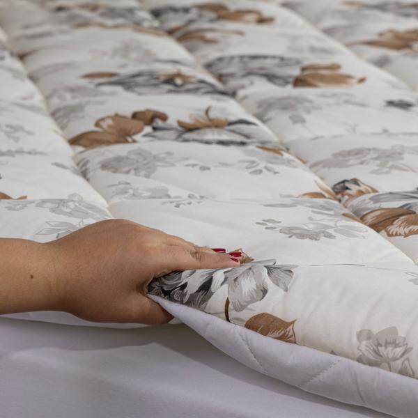 Imagem de Kit para Cama King Size Com 2 Travesseiros Cheios e Pillow Top