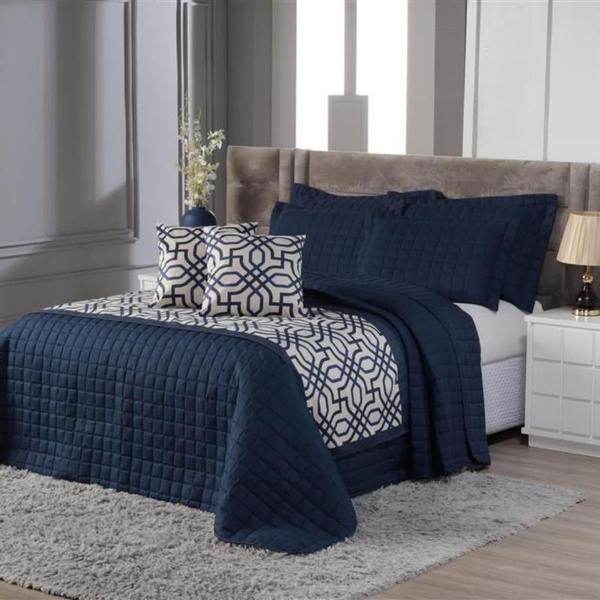 Kit Peseira Decoração Quarto Elegante com Capa de Almofada Solteiro 3 Peças. - Textilar Imagem de Kit Peseira Decoração Quarto Elegante com Capa de Almofada Solteiro 3 Peças.
