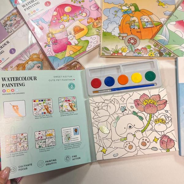 Imagem de Kit Pintura Aquarela com Pincel - Livro Watercolour Painting - Mini Bloco com 16 Desenhos Fofo Kawai - 12 x 15,5